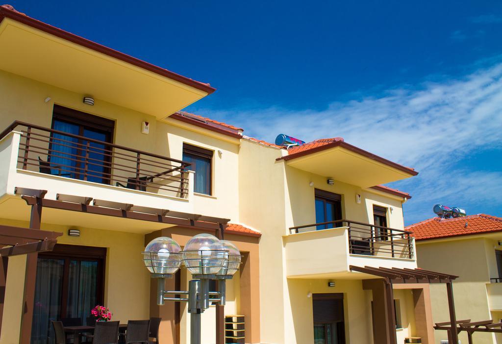 Ianthi Maisonettes Nea Roda Exterior foto